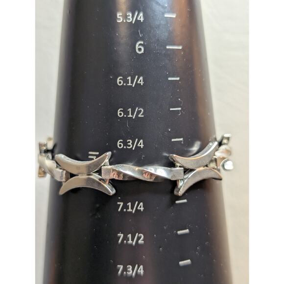 Vintage Marked Sterling X Twisted Tube Chain Link Fold Over Clasp 8" Bracelet - Picture 2 of 6